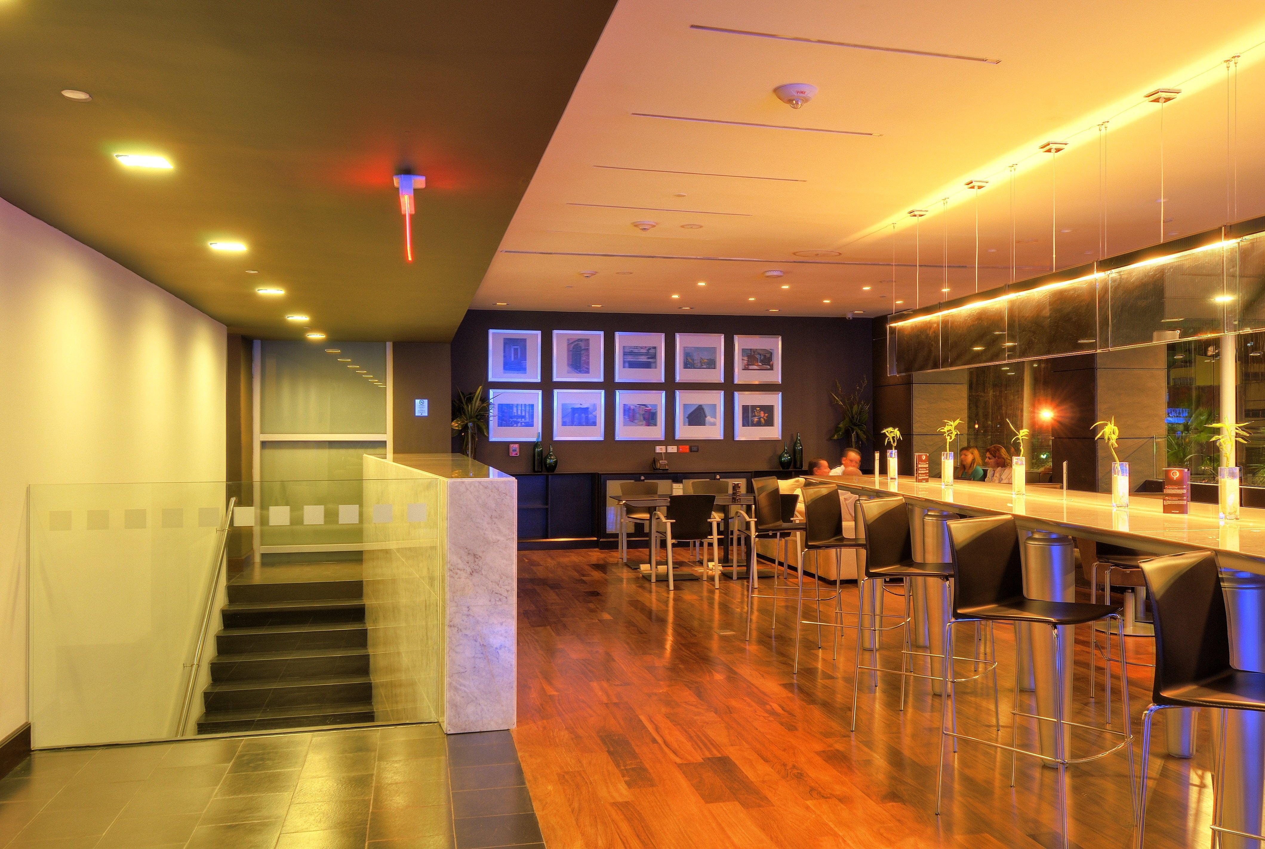 Holiday Inn Santo Domingo By Ihg Екстериор снимка The Star Alliance Gold Lounge at Hong Kong International Airport